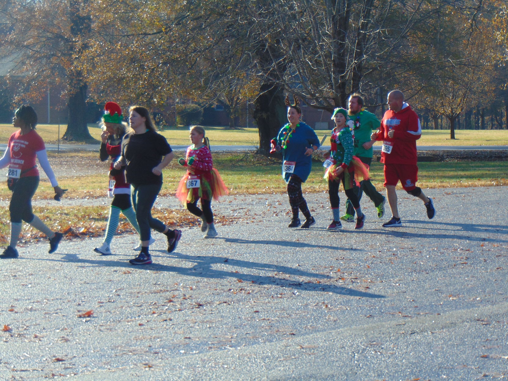 Jingle Run 5K (59).JPG